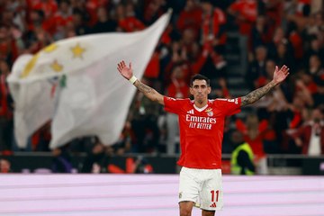 Liga Portugal : Di Maria et Benfica étrillent Porto dans le Classico