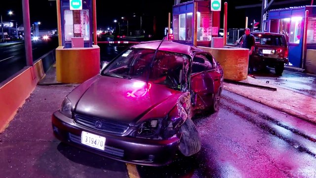 tn7-Dos vehículos chocaron contra peaje de Río Segundo-101124