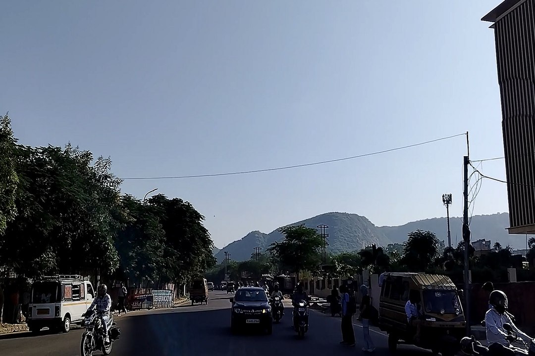 Jaipur Weather :  आज सवेरे गुलाबी नगर में छाई गुलाबी ठंडक, फिर बदल रहा मौसम का मिजाज