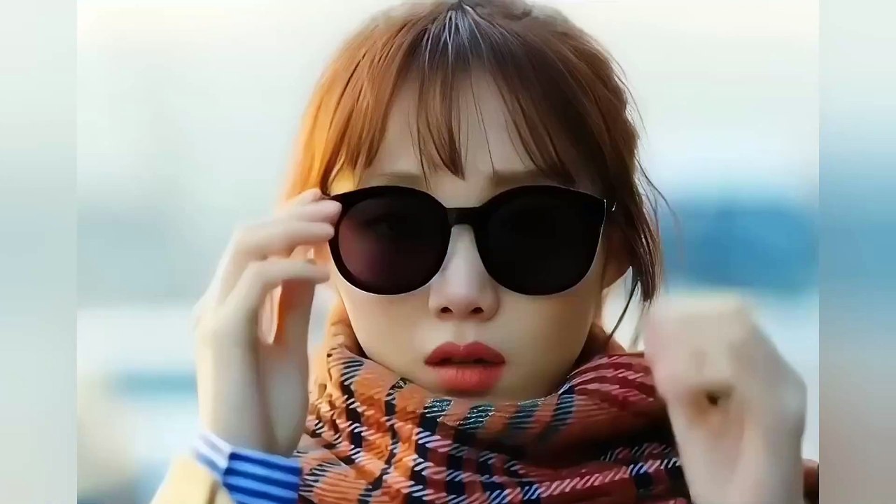 The Girl Able to See Anyone's Future Magic
