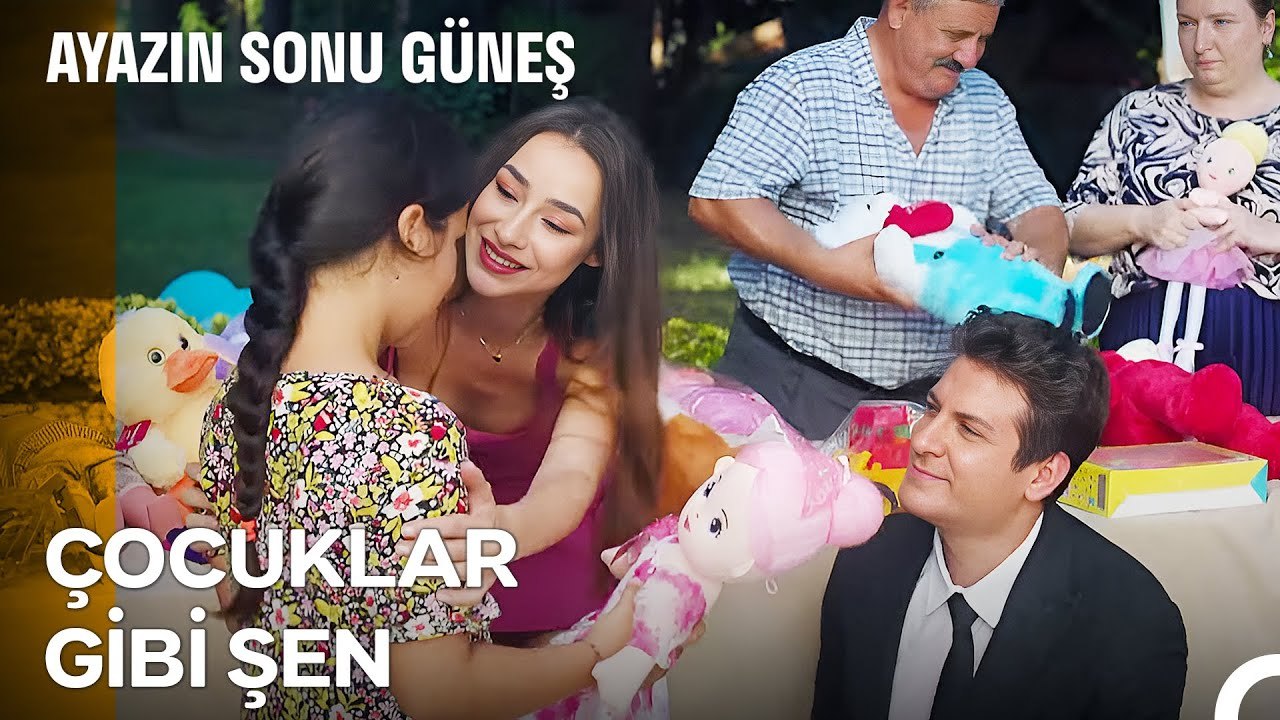 Konak Bahçesinde Vakıf Etkinliği Düzenlendi - Ayazın Sonu Güneş