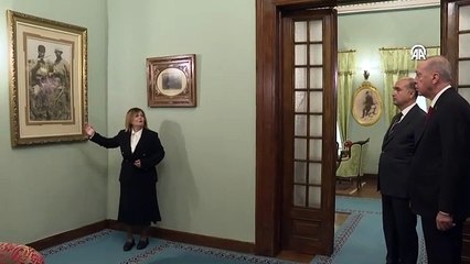 Atatürk'ün fotoğrafını gören Erdoğan anında Murat Bardakçı'ya seslenerek sitem etti: