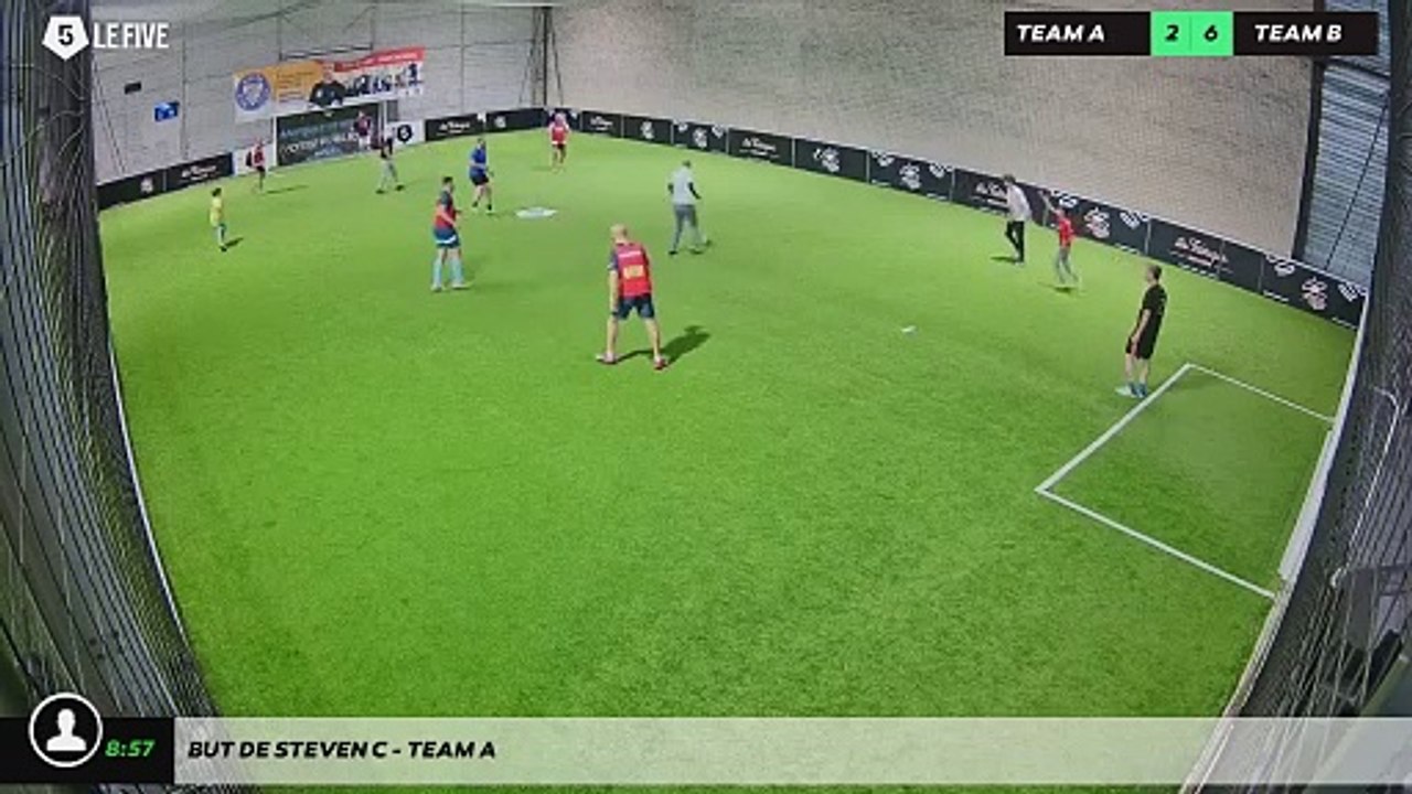 But de Steven C - Team A