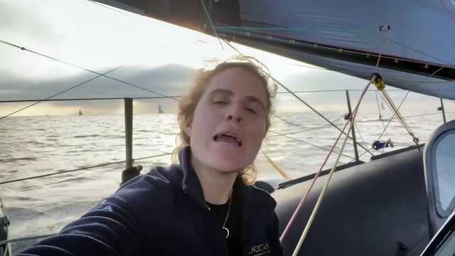 Vendée Globe 2024 - Une journée incroyable à bord de L'OCCITANE en Provence - Clarisse Crémer