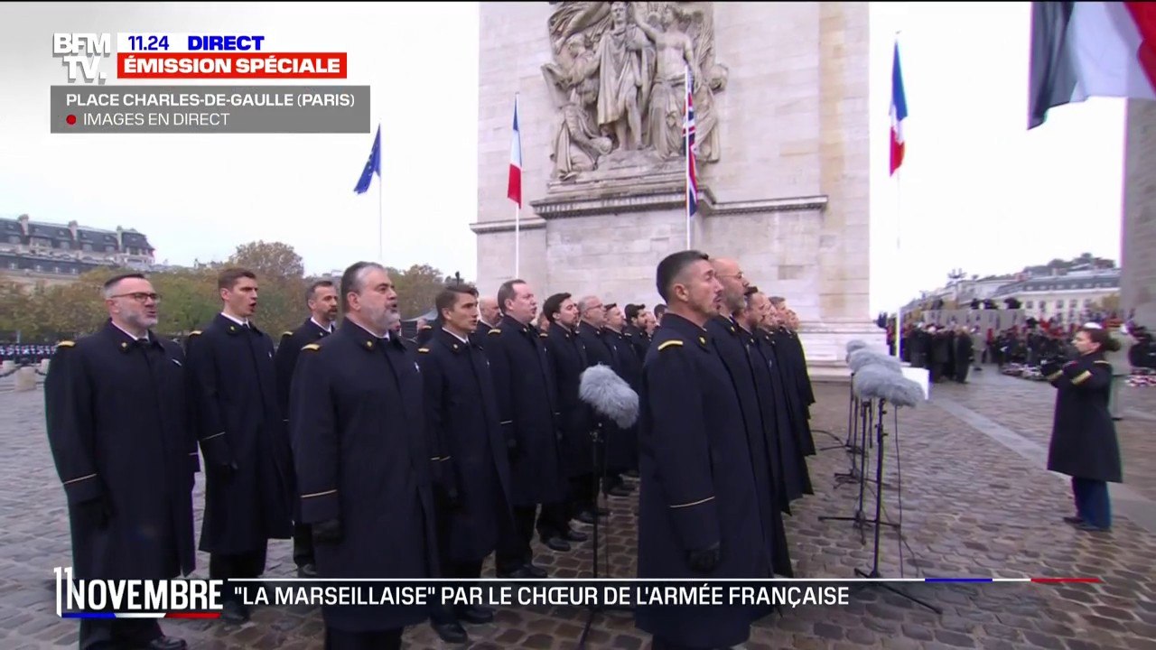 11-Novembre: le chœur de l'armée française chante "God Save the King" et "La Marseillaise"