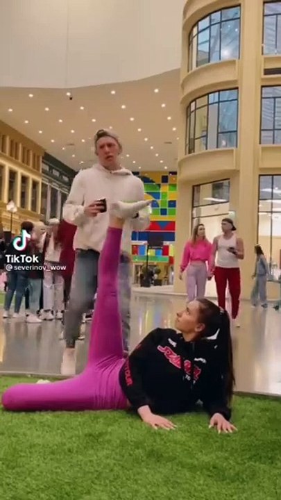 OMG😍Funny Prank Video😱 - Famous Russian Pranksters