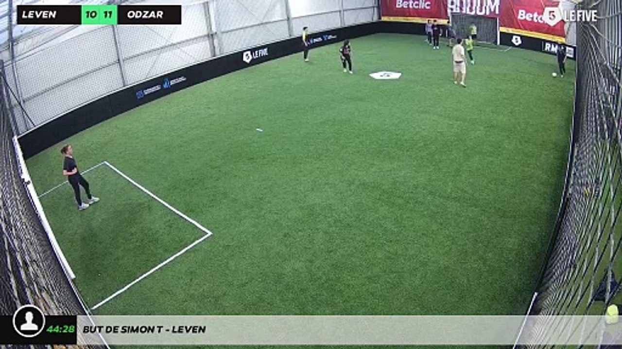 But de Simon T - leven