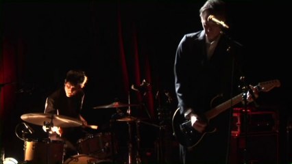 THEO HAKOLA & The WOBBLY ASHES – "Dead Souls Singing" (live)