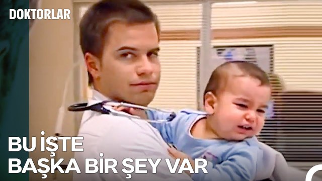 Hastane Vlog #56; Bebeğin Bu Kadar Ağlaması Normal Değil - Doktorlar