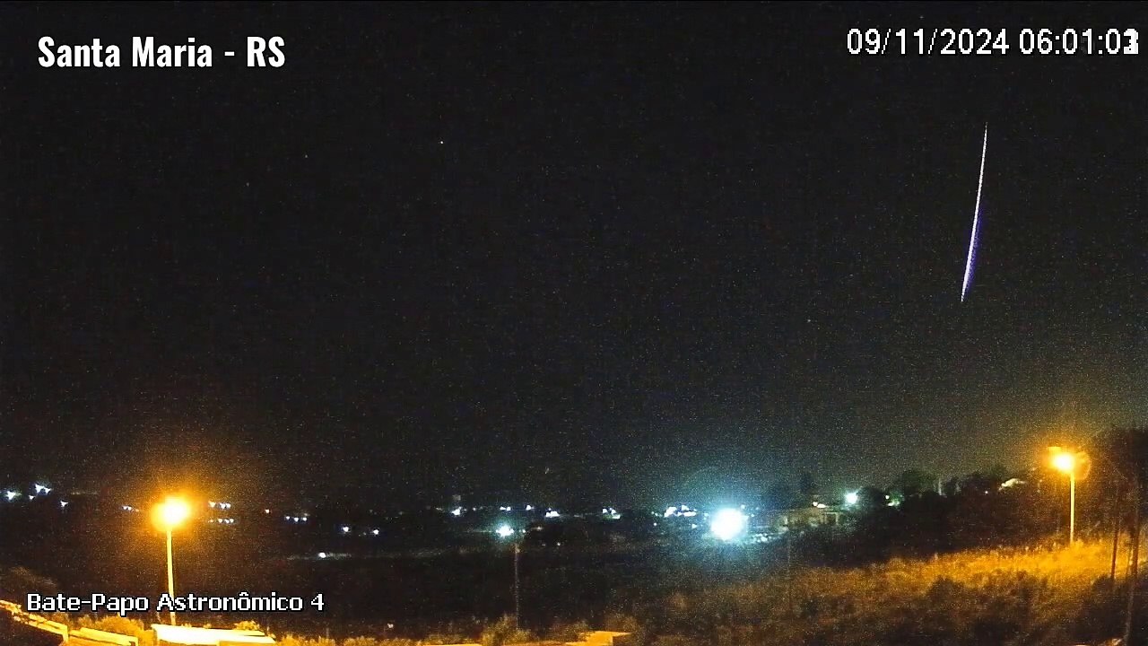 Dezenas de meteoros iluminam céu do RS; veja espetáculo
