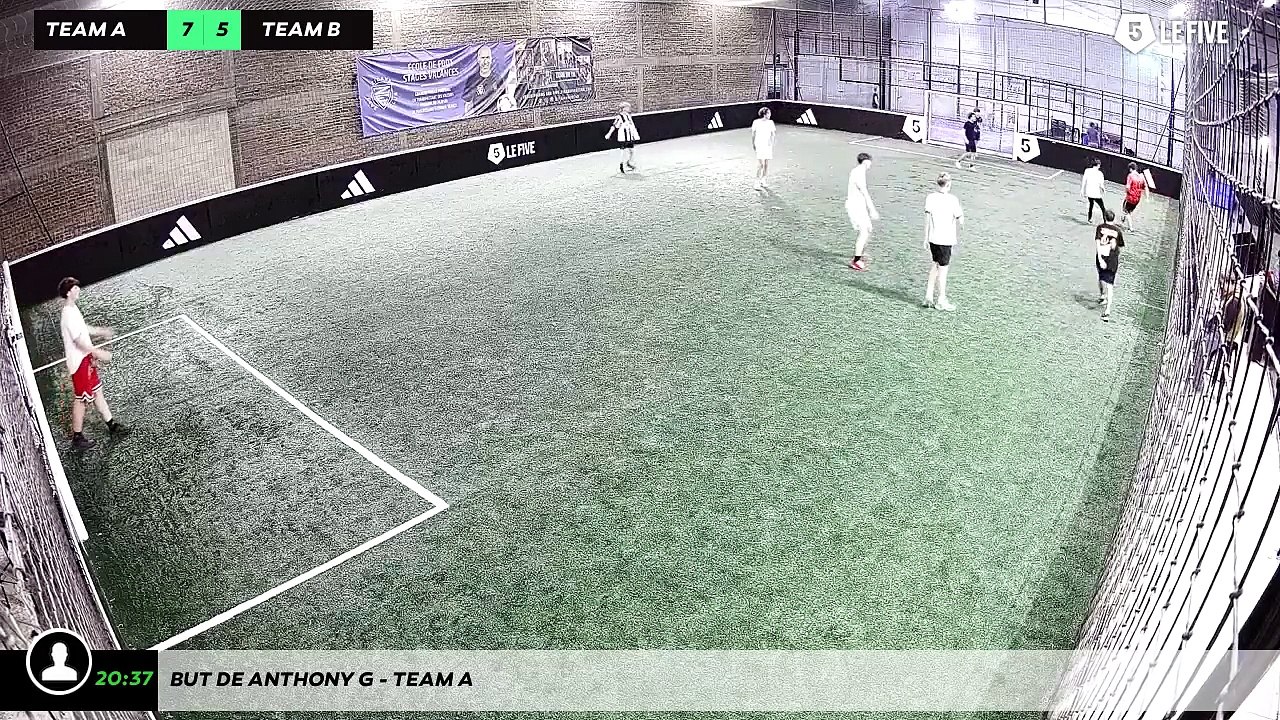 But de Anthony G - Team A