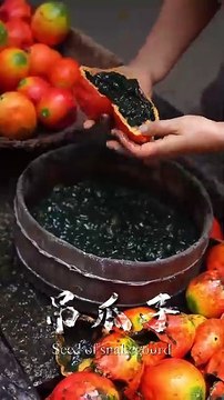 Hanging melon seeds fried with dried pepper, fragrant leaves and star anise are delicious.#shendan