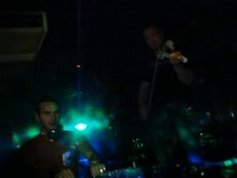 David Vendetta Feat Micah le violoniste a Salou Bis