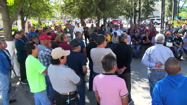 Preguntan obreros quién pagará las deudas al IMSS e Infonavit