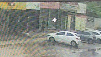 Vídeo mostra assassino entrando em garagem de prédio da ex