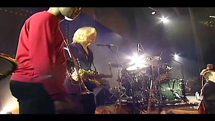 SIMPLY RED — To Be Free | SIMPLY RED: LIVE IN LONDON · (1998)