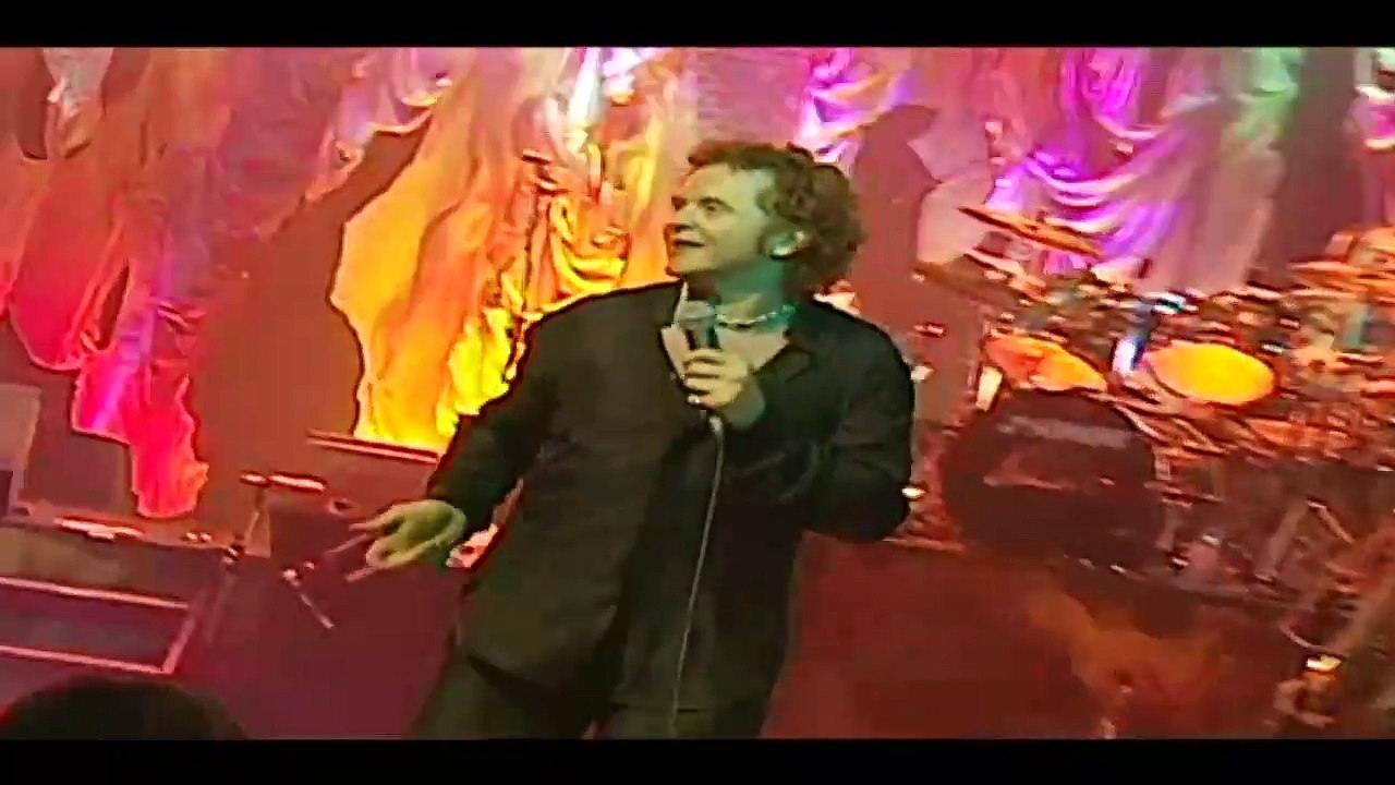 SIMPLY RED — Something Got Me Started | SIMPLY RED: LIVE IN LONDON · (1998)