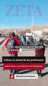 Faltan la mitad de los profesores; padres toman la secundaria en Las Margaritas.