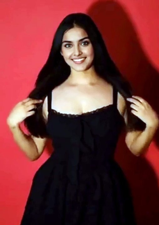 dekha tanu pahli pahli bar ve