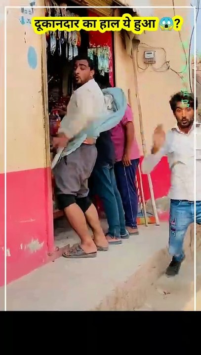 कार्टून उसके उपर गिर रही हे 🔥? #dailymotion #trending #shorts #viral #comedy #entertainment #ratantata #4gtrendshorts