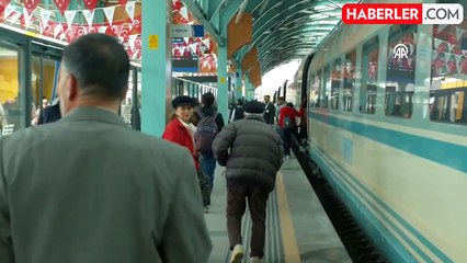 Bakan Tekin'in "indirim uzatılsın" ricasına Bakan Uraloğlu sessiz kaldı