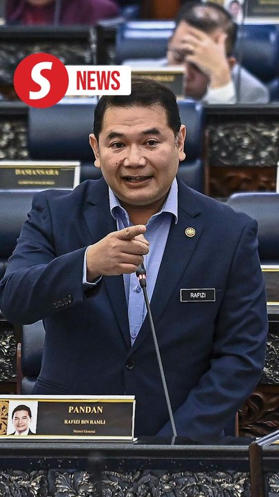 Rafizi: Car ownership issues could make low-income households miss out on petrol subsidies