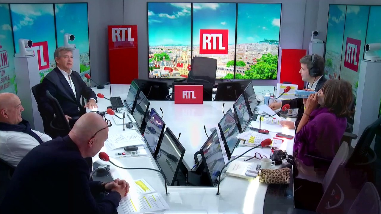 LENGLET-CO - Alors que Trump veut la taxer, la Chine bat son record : 1.000 milliards d'excédent commercial