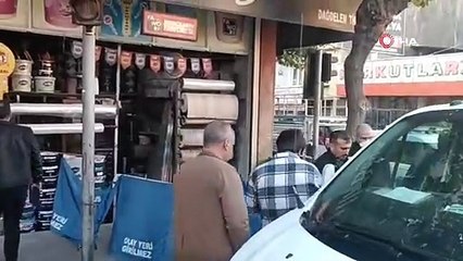 Gencecik bir kadın daha, güpe gündüz sokak ortasında katledildi