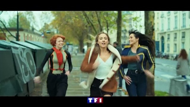 Une bande-annonce de la série Cat's Eyes sur TF1