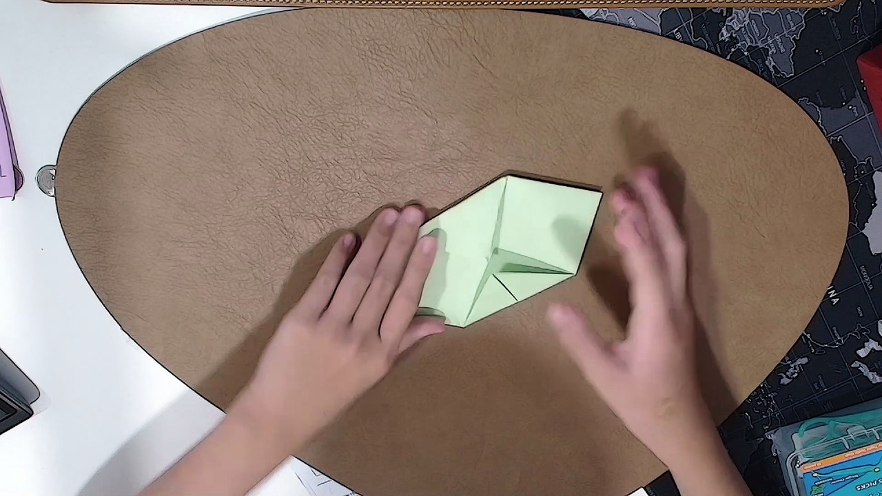 Making Frog mouth , open and close simple game.