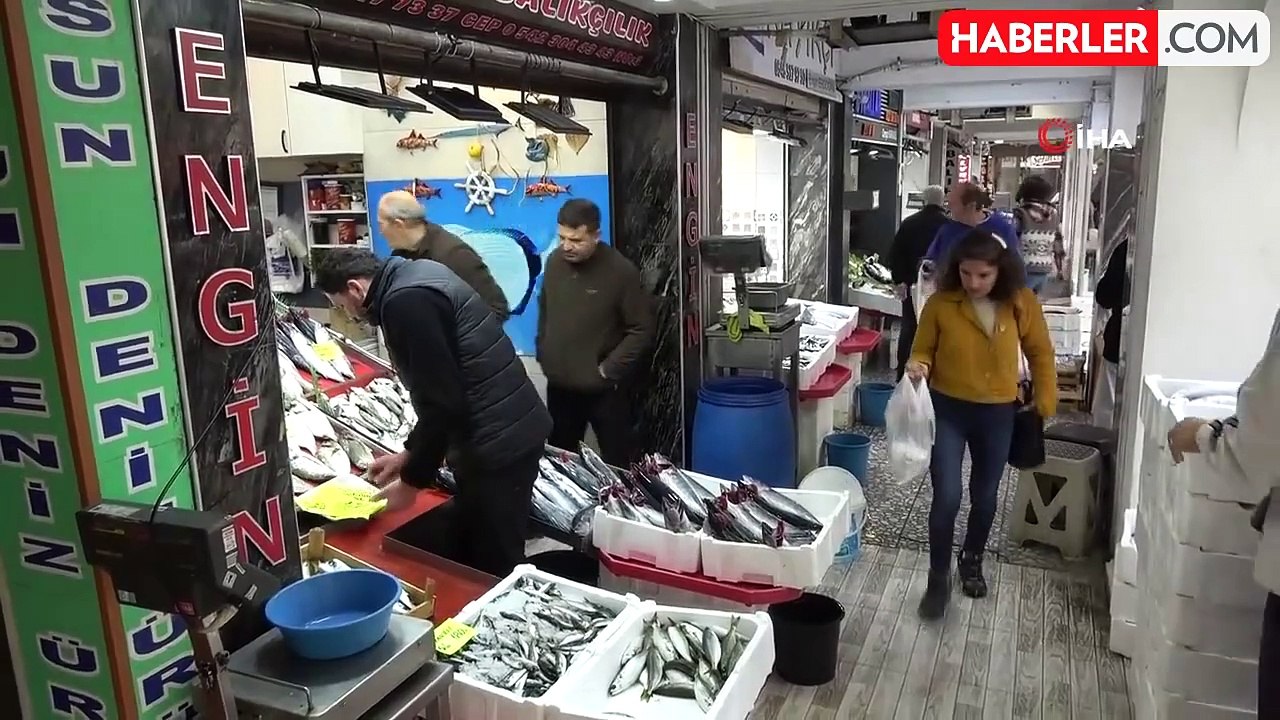 Denizlerin Prensi Lüfer Tezgahlarda 1200 Lira!