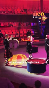 « Tout le monde rêve de travailler ici. » Pour neo, Eglantine est allée découvrir les coulisses du plus vieux cirque du monde. Et le moins que l’on puisse dire, c’est que le Cirque d’Hiver Bouglione lui en a mis plein les yeux ! ✨🎪