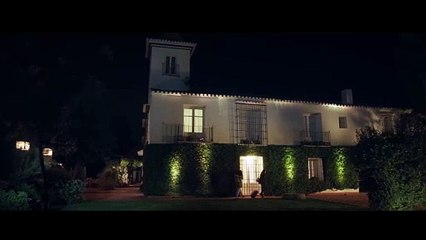 Tú no eres yo Tráiler