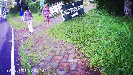 jalan-jalan ke taman bunga cipanas