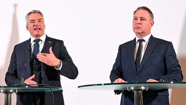 Grüne keine Option : Nehammer und Babler sondieren mit Neos