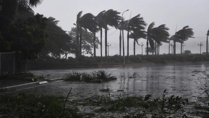 Bão số 9, số 10 liên tiếp vào khu vực Biển Đông