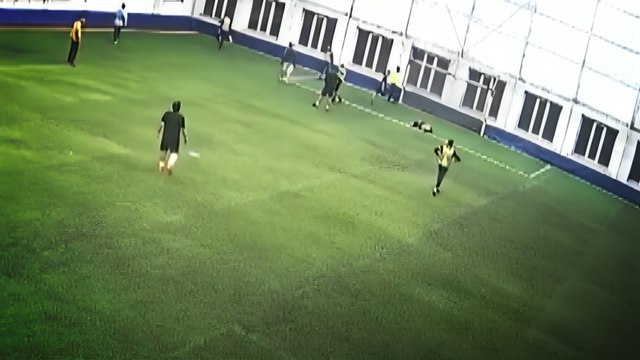 Halı saha maçında kalp krizi geçiren 18 yaşındaki genç yaşamını yitirdi