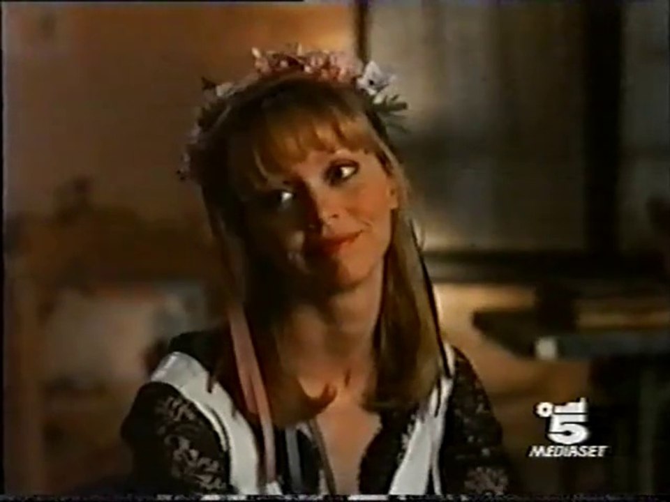 L'amore non muore mai / A message from Holly (1992)