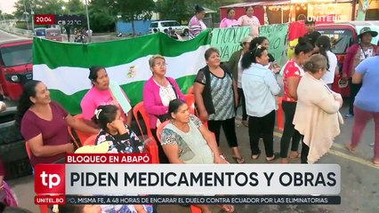 Comunarios instalan bloqueo en el puente de Abapó exigiendo medicamentos y obras 