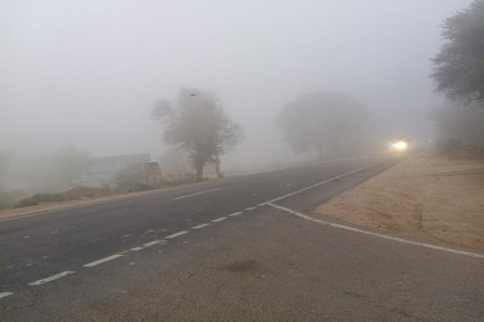 Rajasthan Weather : जयपुर में मौसम में घुली ठंडक, श्रीगंगानगर के लाधूवाला में छाया कोहरा