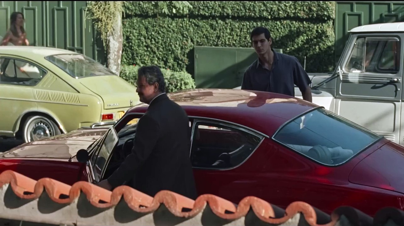 I’m Still Here Trailer (2) OmeU