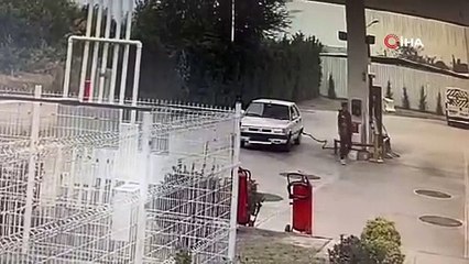 Çaldığı aracı arkadaşına hediye etti! Kamera ve polis anında yakaladı