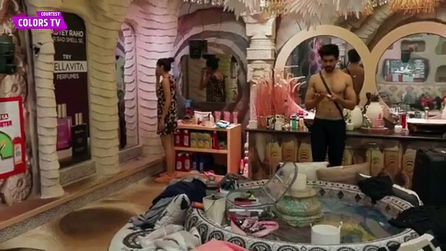 Bigg Boss 18 LIVE: Avinash Eisha Ne Ki Alice Ki Bitching, Dono Huye Alice Se Pareshan