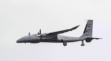 AKINCI’dan atılan İHA-230 Süpersonik Füzesi 155 km uzaktaki hedefi vurdu