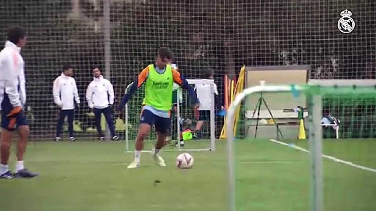 Mbappé à l'entrainement sans les internationaux