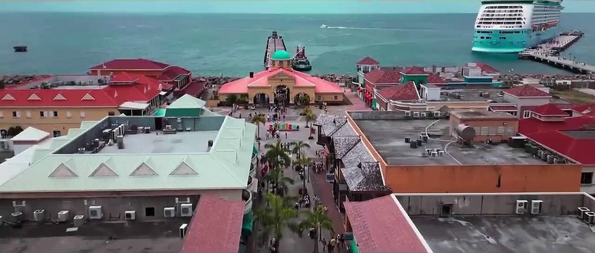 La Petite sirène Bande-annonce VO