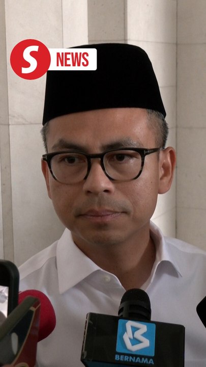 Fahmi: Govt expresses condolences over Daim's passing