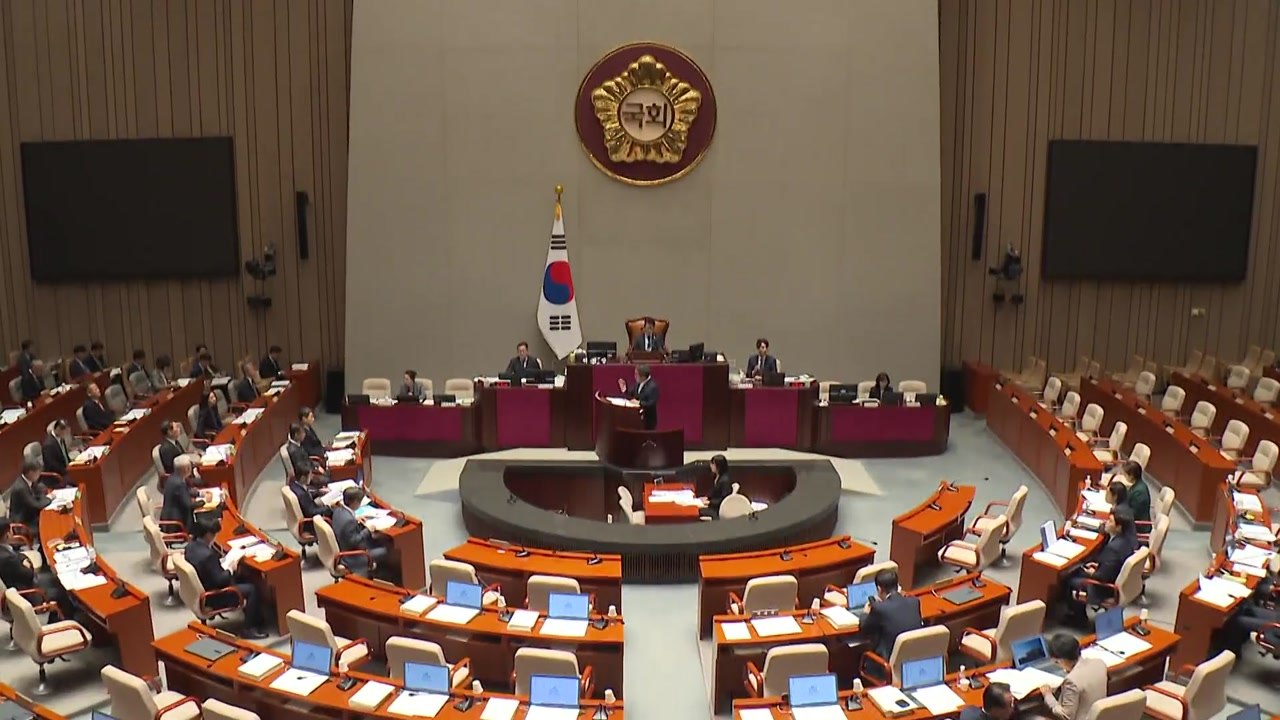 여당 "검찰 예산 삭감, 이재명 수사 때문?"...법무장관 "그런 의심" / YTN
