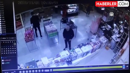 Adıyaman'da Marketten Hırsızlık Yapan Çift Gözaltına Alındı