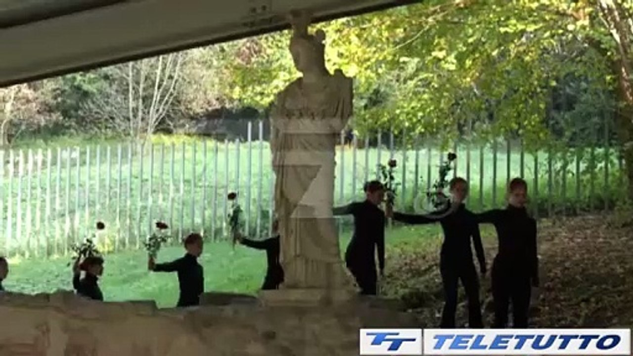 Video News - Minerva, cerimonia e danza per l'altare